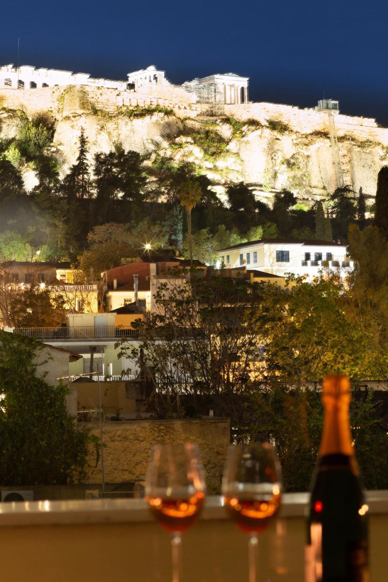 Prestige Penthouse - Breathtaking Parthenon Views In Plaka Lägenhet Aten Exteriör bild