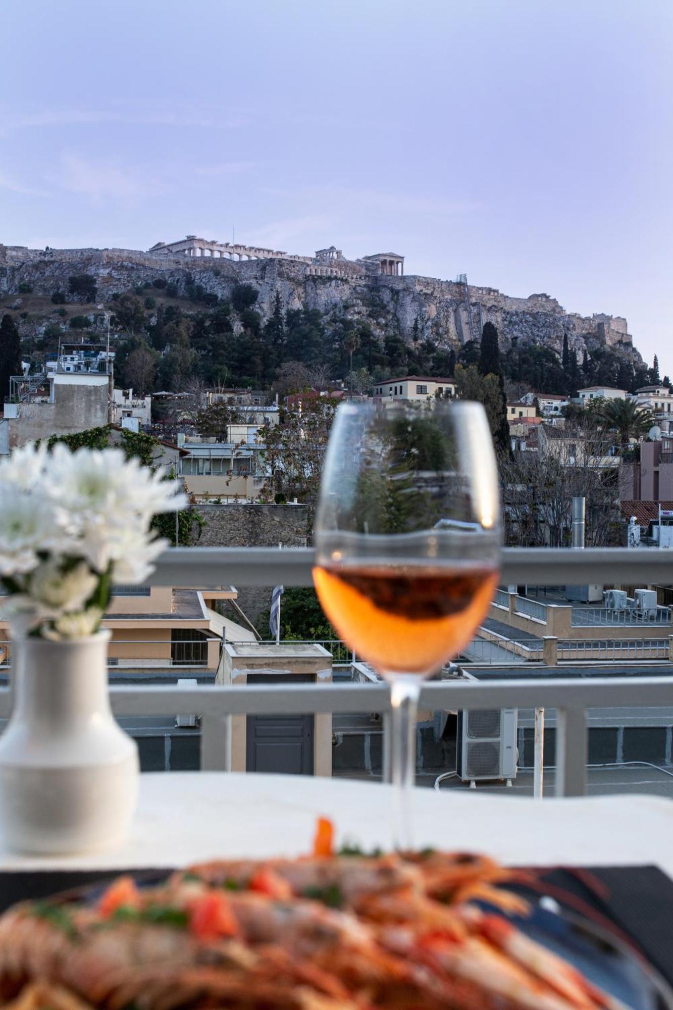 Prestige Penthouse - Breathtaking Parthenon Views In Plaka Lägenhet Aten Exteriör bild